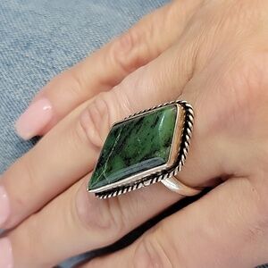 GREEN ZEBRA AGATE DIAMOND STATEMENT RING, 925 SILVER